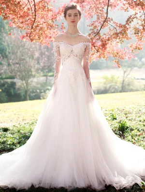 Élégant Une Ligne De Robes De Mariée 2017 Au Large De L Épaule Perles Applique Dentelle Robes De Mariée Avec Des Manches