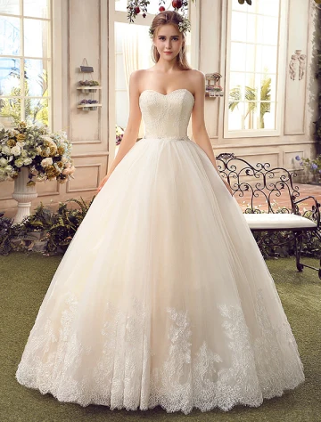 Robe De Mariée Simple Champagne 2017 Sweetheart Applique Robes De Bal Dentelle