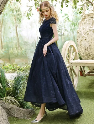 Robe De Soirée Élégantes 2017 Perles Scoop Décolleté Bleu Marine Robe Asymétrique Dentelle