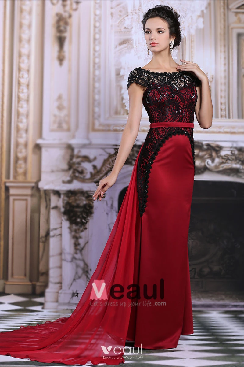 Pin by Aromaci on Fashion | Gowns dresses elegant, Glam dresses, Pretty  dresses