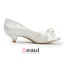 Eenvoudige Peep Toe Roffel Ivoor Satijn Kitten Heels Bruidsschoenen Trouwsschoenen