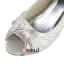 Eenvoudige Peep Toe Roffel Ivoor Satijn Kitten Heels Bruidsschoenen Trouwsschoenen