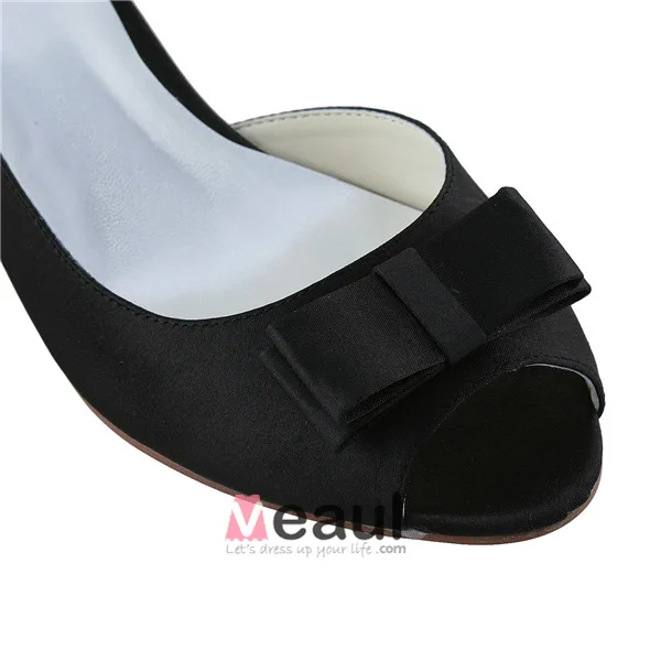 Vintage Peep Toe Zwart Satijn Kitten Heels Open Kant Bruidsschoenen Trouwsschoenen Met Strik