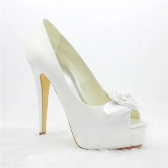 Mooie Ivoor Bruidsschoenen Stiletto Plateau Pumps Met Bloem