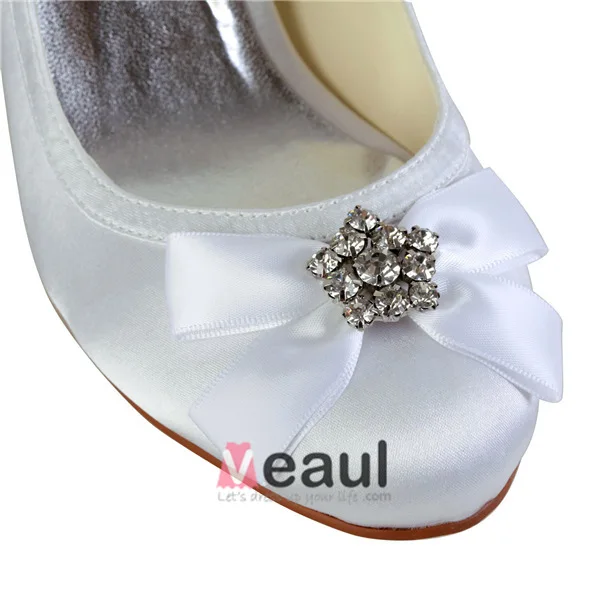 Beautiful Bridal Wedding Shoes 3 Inch Heels Pumps With Rhinestone Bow