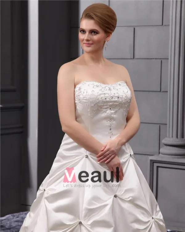 Plus Size Beading Court Bridal Ball Gown Wedding Dress