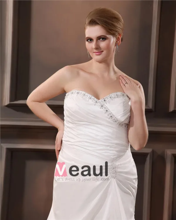 Satin Organza Embroidery Beading Sweetheart Court Plus Size Bridal Gown Wedding Dress