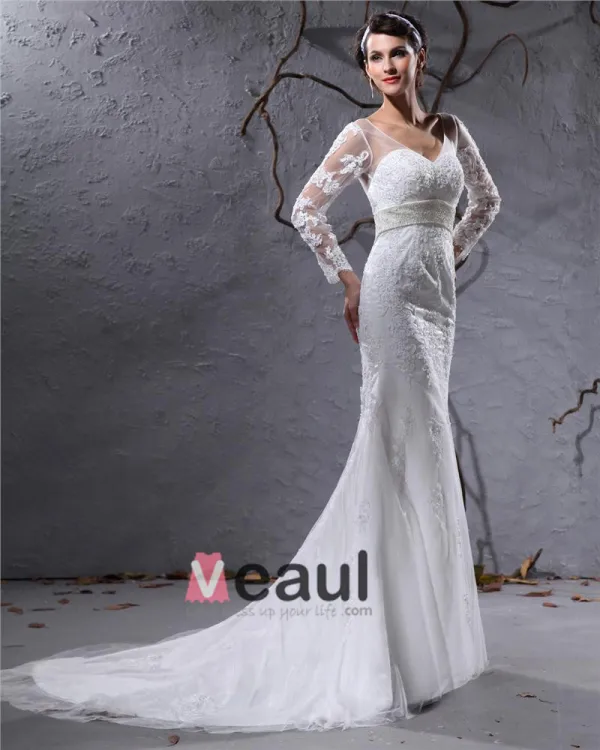 Elegant Satin Tulle Applique Perlee Col En V Etage Longueur De Train De Cour Robe De Mariée Empire