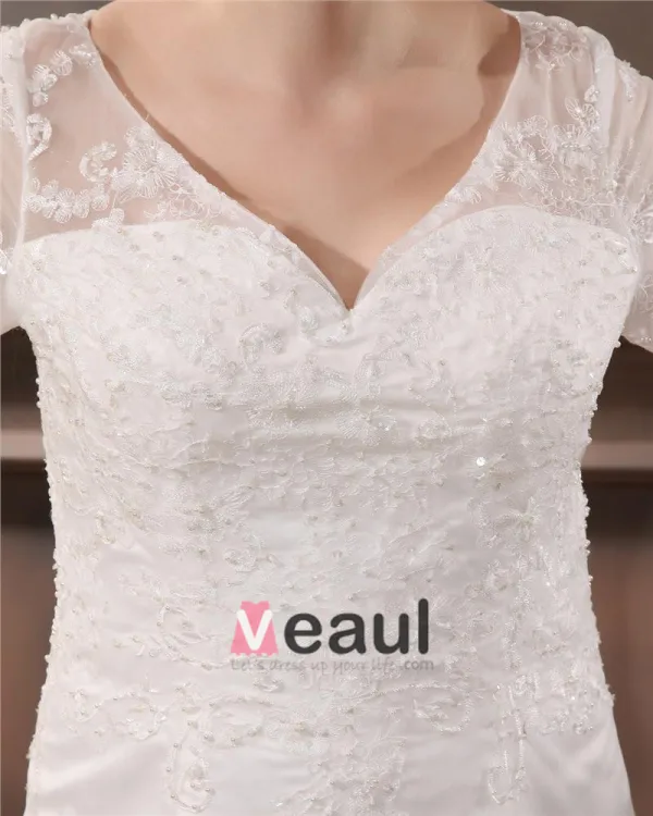 Applique De Lacet De Perles V Cou Plus La Taille Robe De Mariage Nuptiale Robe
