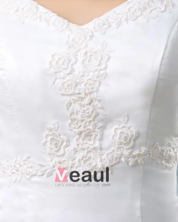 Applique Short Sleeve V Neck Satin Organza Sheath Wedding Dress