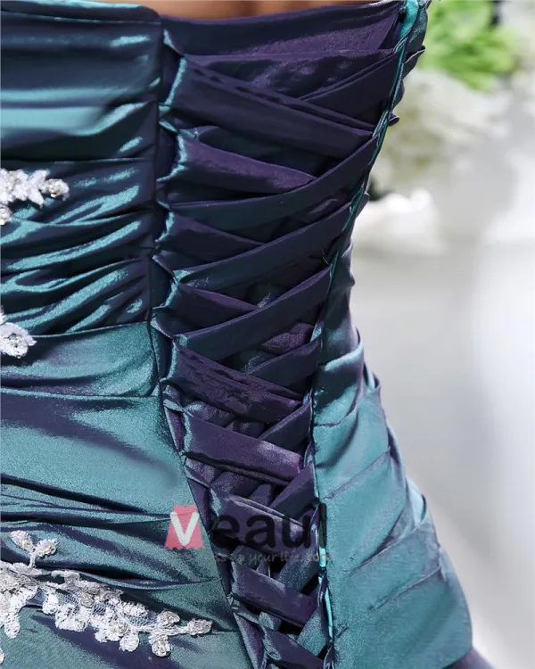 Ballkjole Kjaereste Ermelos Gulv Lengde Broderi Taffeta