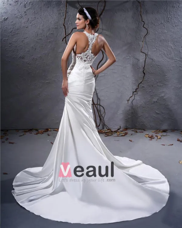 Elegant Satin Plisse Applique Halter Longueur Robe De Mariée Fourreau