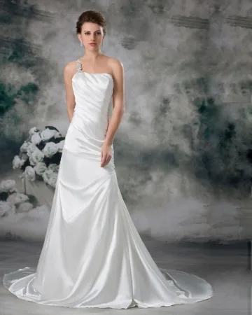 Sequins De Satin Une Ruche De Train De Cour De Robe De Mariage De Gaine D Epaule