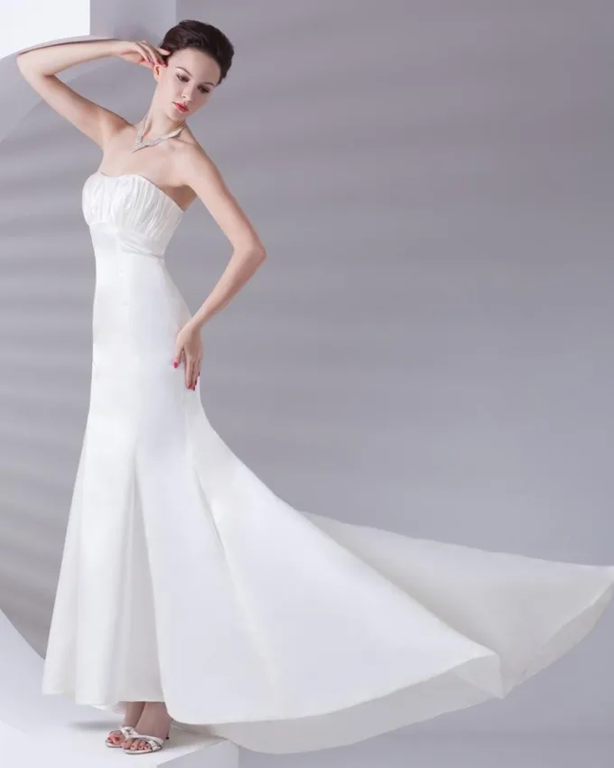 Strapless Plissert Gulv Lengde Charmeuse Kvinne Skjede Brudekjoler Bryllupskjoler