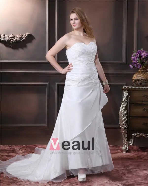 Elegant Organza Sweetheart Applique Beading Empire Chapel Train Plus Size Wedding Dresses