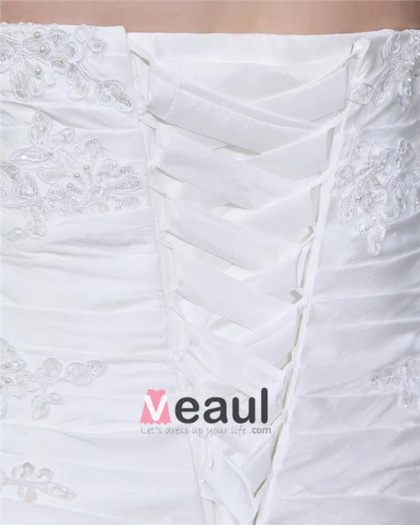 Elegant Organza Sweetheart Applique Beading Empire Chapel Train Plus Size Wedding Dresses