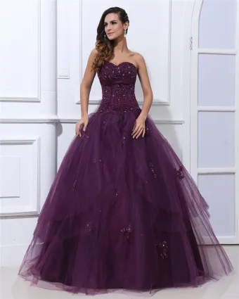 Ball Gown Sleeveless Satin Yarn Embroidery Ruffles Applique Sweetheart Floor Length Quinceanera Prom Dresses