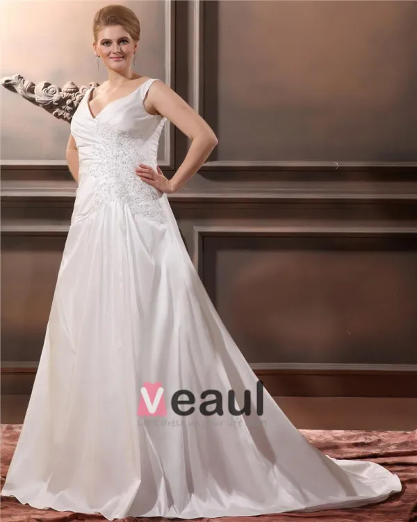 Satin V Cou Tribunal Applique Ainsi La Taille De Mariée Robes De Mariage De Robe