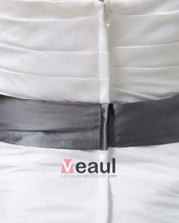 Ruffle Sweetheart Neck Beading Belt Taffeta Mermaid Wedding Dress