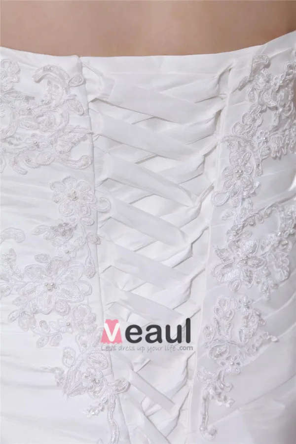 Taffeta Sweetheart Chapel Train A-Line Bridal Plus Size Wedding Dress