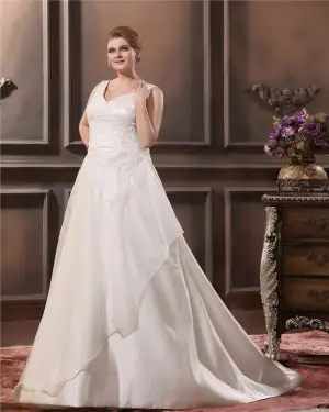 A Ligne Col En V Balayage Sans Manche Plus La Robe De Mariée De Taille