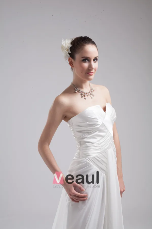 Fashion Chiffon Charmeuse Pleated Sweetheart Court Train Floor Length Empire Wedding Dress