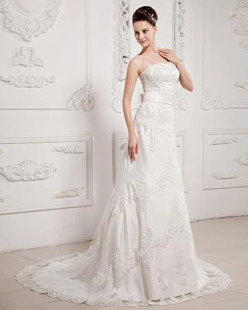 Chapelle Train Dentelle Robe De Mariée Empire Bretelles Sans Manches Parfait
