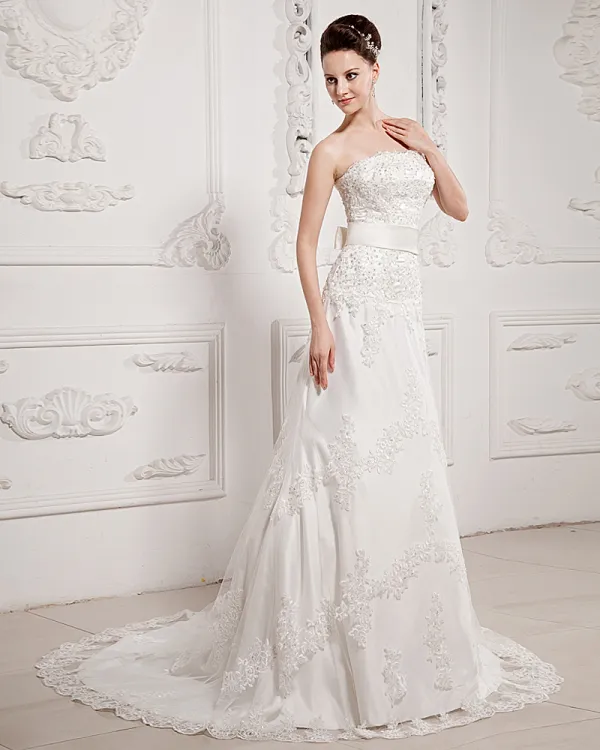 Perfect Strapless Sleeveless Chapel Train Satin Lace Empire Wedding Dress