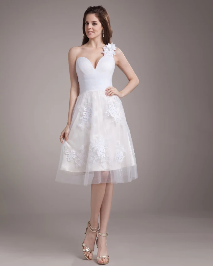 Elegant Applikasjon Ruffles En Skulder Kne Lengde Sateng Garnet Mini Brudekjoler Bryllupskjoler