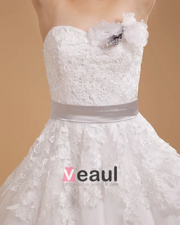 Flowers Applique Tulle Sweetheart Sleeveless Short Mini Wedding Dresses