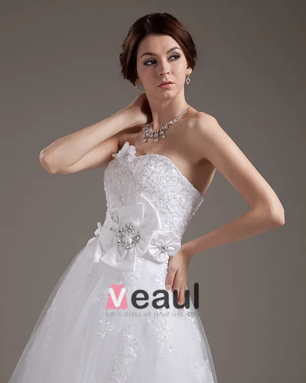 Knielangen Tüll Blumenperlen Nähen Handwerk Blumen-hochzeitskleider Kuze Brautkleid