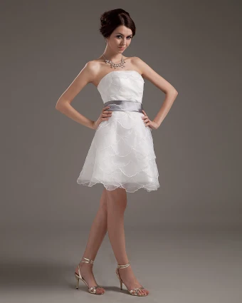 Yarn Layered Ruffle Strapless Short Bridal Gown Wedding Dress