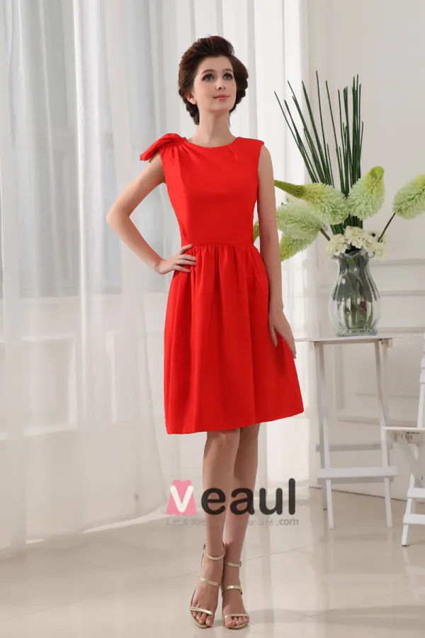 Autour Du Cou De Petale Douille Genou Longueur Robe De Soie De Demoiselle D'honneur Femme Du Concepteur
