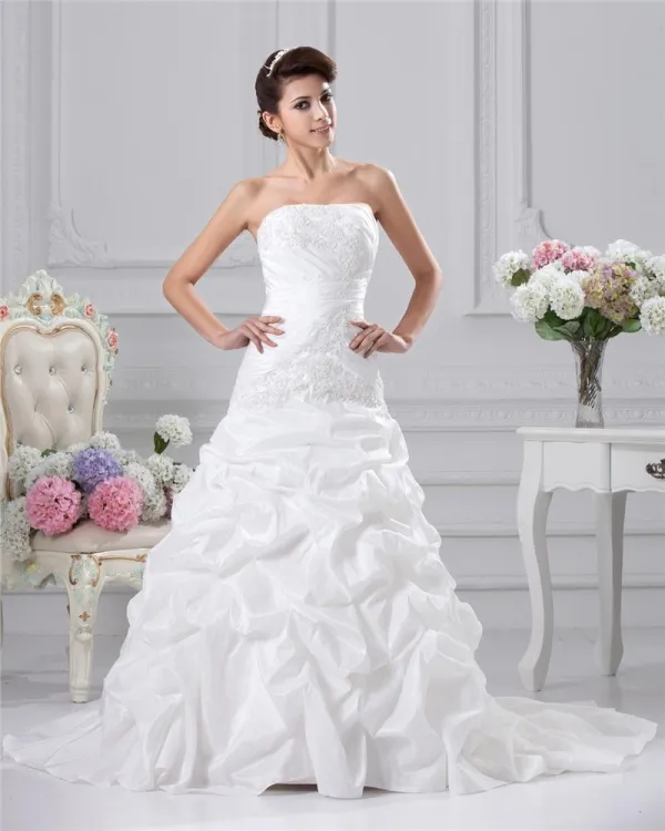 Taffeta Applique Pleated Strapless Sweep A-Line Bridal Gown Wedding Dresses