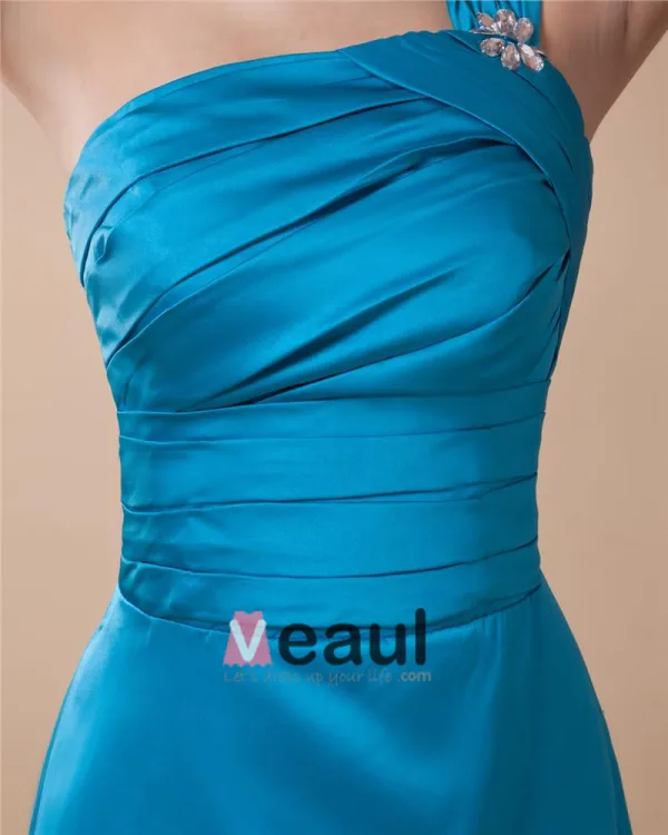 Une Epaule Sans Manches A Volants Tirette De Longueur De Plancher Charmeuse Robes De Demoiselle D'honneur