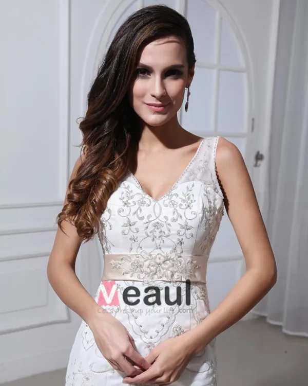 Perlant Applique V Cou Tribunal Sirène Robes De Mariage Nuptiales De Robe