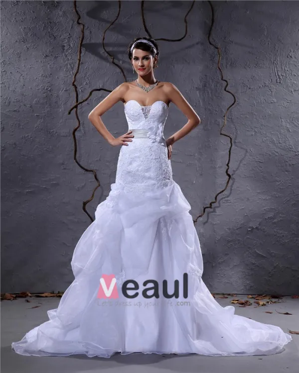 Elegant Satin Yarn Flower Beaded Sweetheart Floor Length Mermaid Wedding Dress