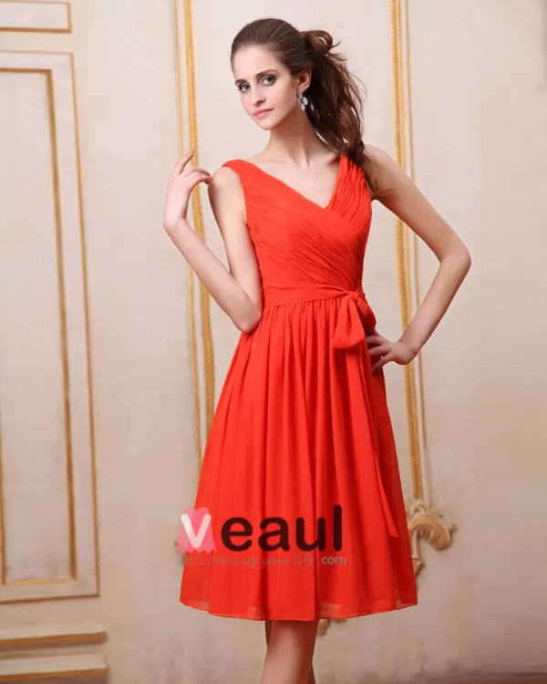 Chiffon V Neck Sleeveless Bowtie Sash Knee Length Bridesmaid Dresses