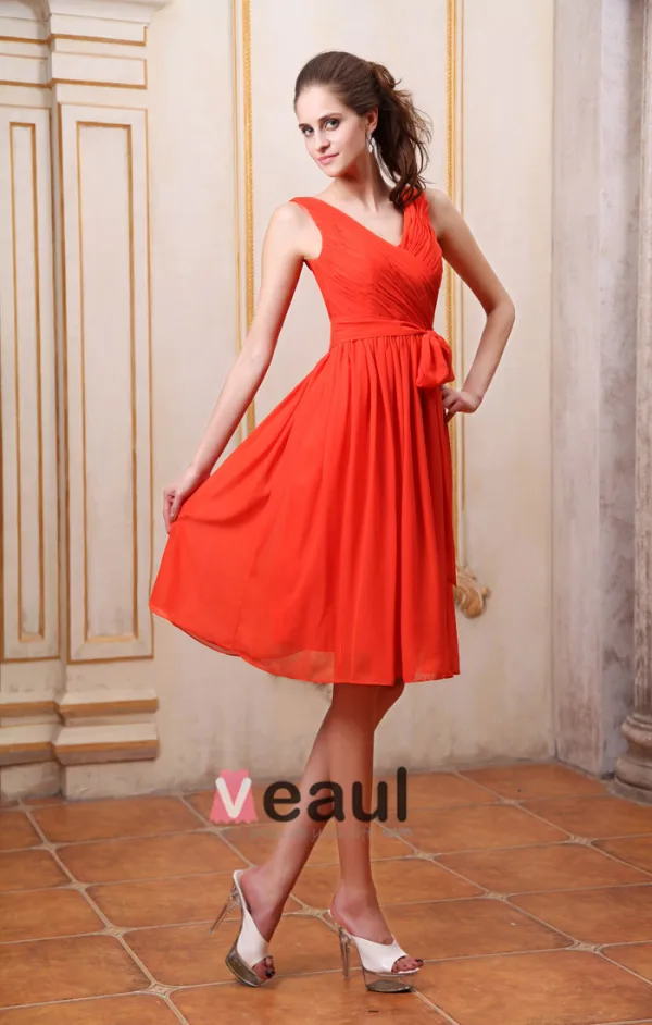 Chiffon V Neck Sleeveless Bowtie Sash Knee Length Bridesmaid Dresses