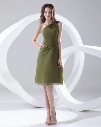 Mousseline De Soie Robe De Mode Plissee En Pente Sans Manches Longueur Genou Demoiselle D Honneur