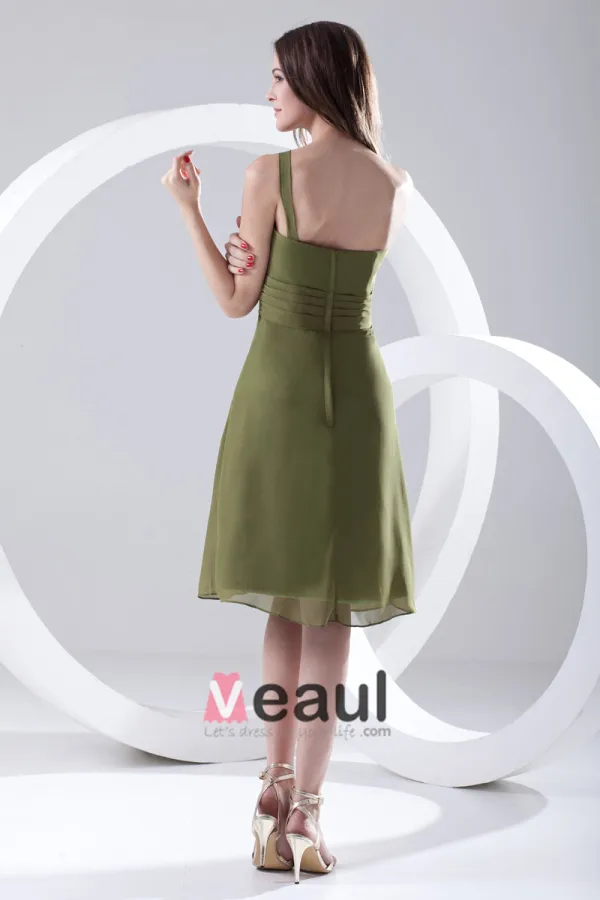 Fashion Chiffon Pleated Sloping Sleeveless Knee Length Bridesmaid Dress