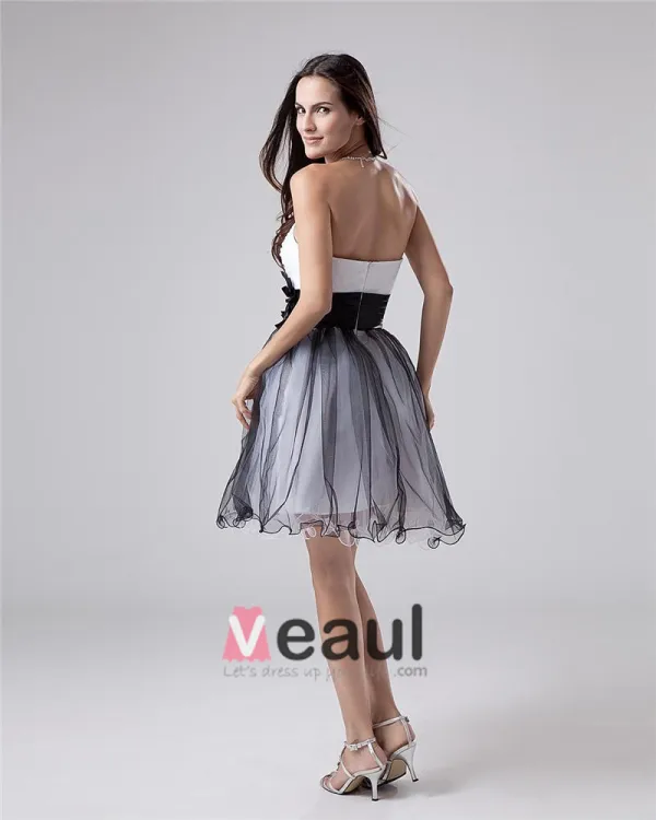 Ermelos Satin Tyll Blomster Ruffles Kjaereste Korte Cocktail Kjoler Festkjoler
