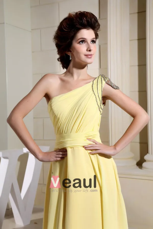 Chiffong Elastiska Silk Som Satin Silke Strass Veckad Golv Langd Backless Armlos Aftonklänning