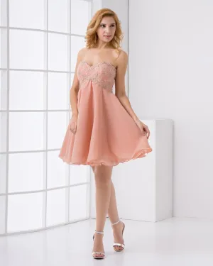Chiffon Brodert Profilert Kjaereste Ermelos Rygglose Mini Plissert Cocktail Kjoler Festkjoler
