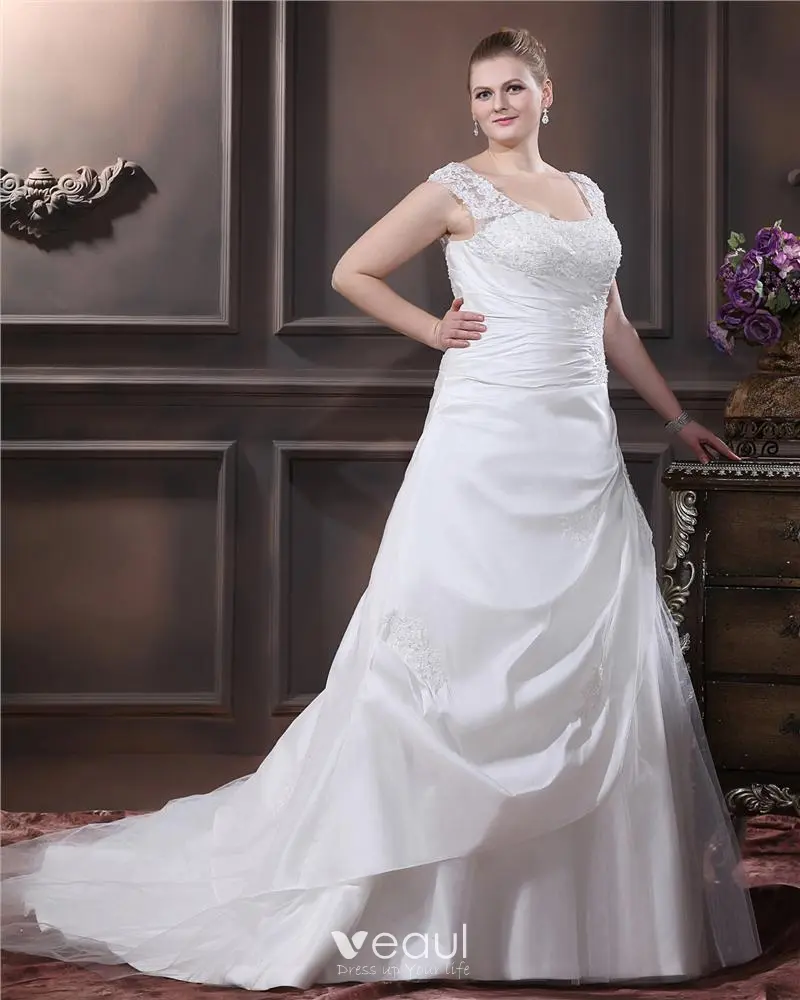 3 Best Plus Size Wedding Dress Silhouettes - Darianna Bridal & Tuxedo