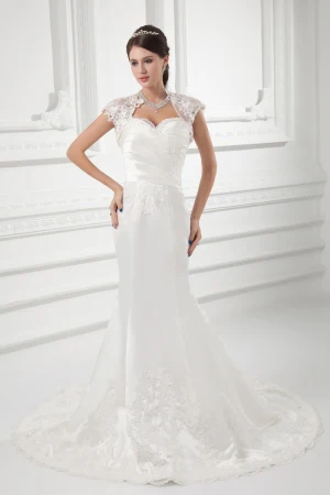 Applique De Satin Perles De Train Sweetheart Tribunal Robe De Mariée Sirène