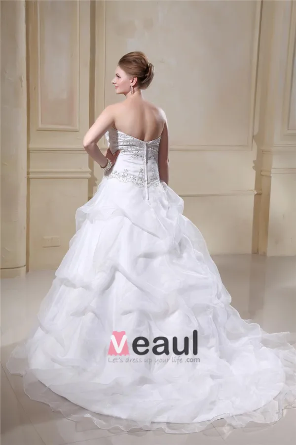Taffeta Organza Beaded Embroidery Sweep Plus Size Bridal Gown Wedding Dress