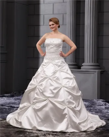 Satin Ruffles Applikasjon Perler Stroppelos Pluss Storrelsen Brudekjoler Bryllupskjoler