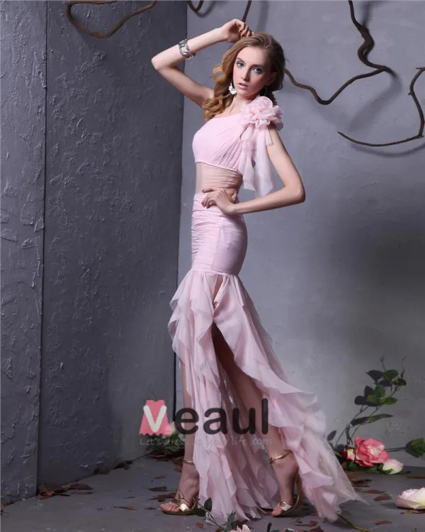Elegant Garn Ruffle Plissert Blomst Skranende Asymmetrisk Lengde Kvinner Ballkjoler