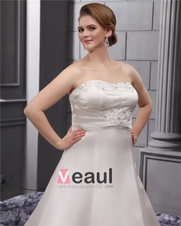 Elegant Strapless Floor Length Satin Embrpoidery Court Plus Size Bridal Wedding Dresses